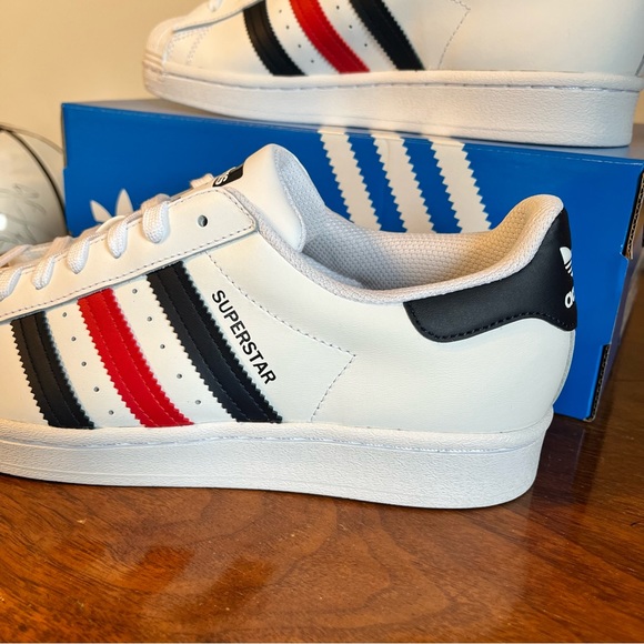 ADIDAS Originals Superstar Shoes - Picture 4 of 9